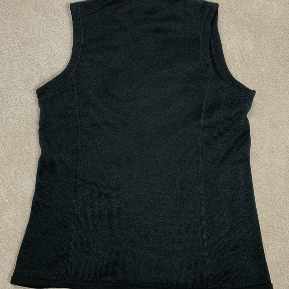 Patagonia  better Sweater Fleece vest - Picture 3 of 6